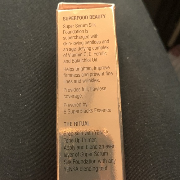 Yensa Super Serum Silk Foundation - Picture 7 of 8